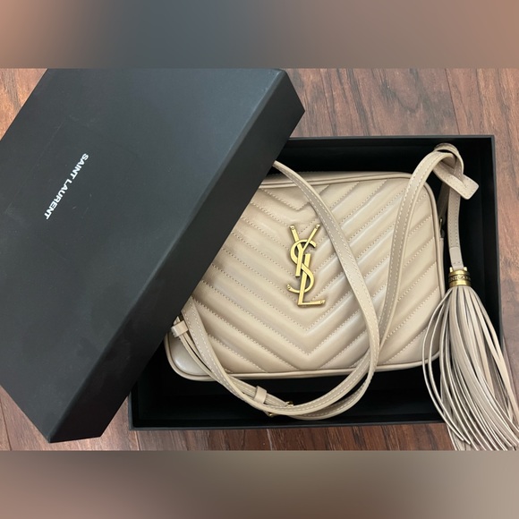 Saint Laurent Handbags - SAINT LAURENT
Lou Quilted Leather Camera Bag
DARK BEIGE, One Size